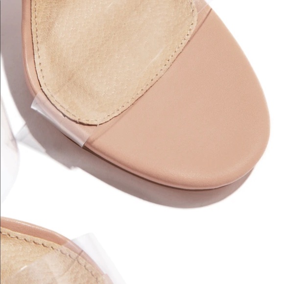 Miss Lola Nude/Clear Heels - Picture 3 of 10